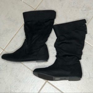 New Black Boots Size 8
